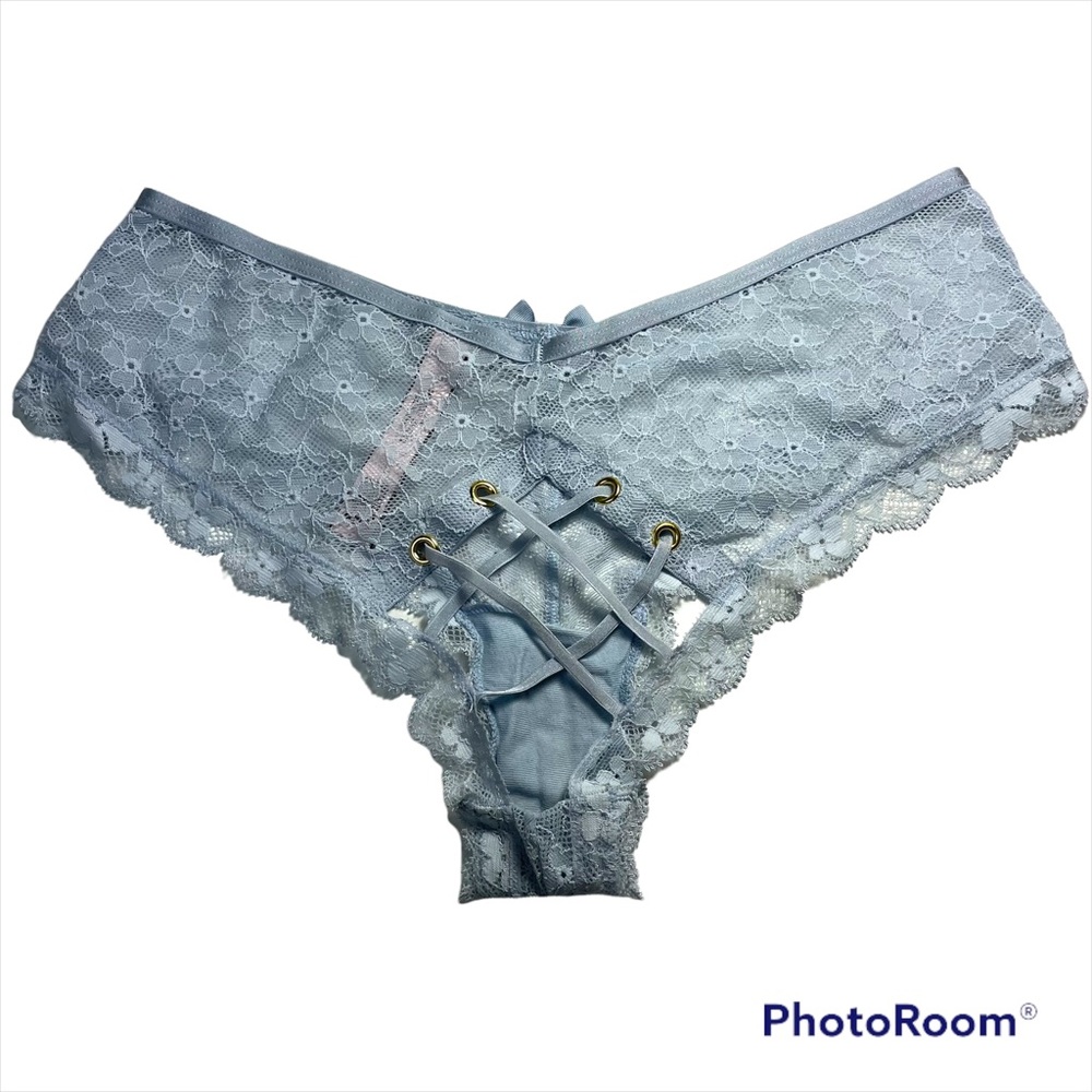 Victoria’s Secret periwinkle blue lace crisscross back panty size S